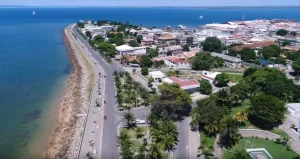 Bord de la mer, vue aérienne journée