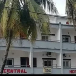 Central hotel (1)